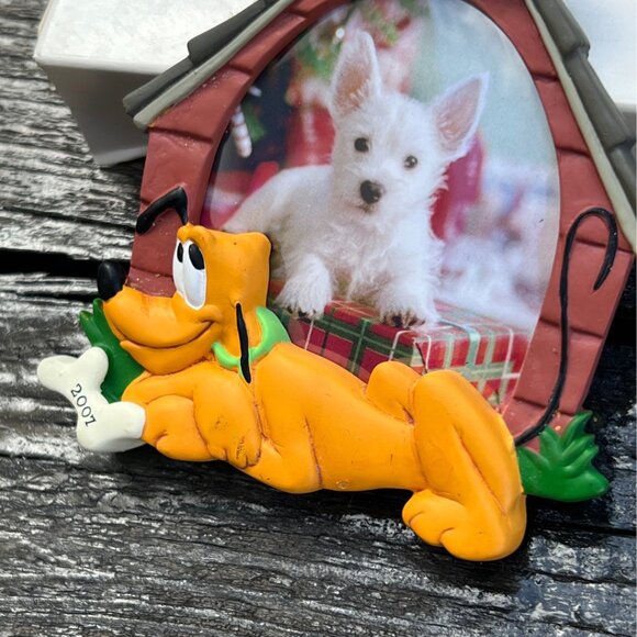 Hallmark Keepsake Lucky Dog Pluto Disney Christmas Photo Holder Ornament 2007 - Picture 4 of 10